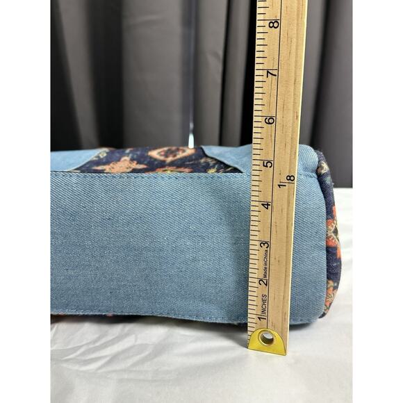 Canyon Sky Southwestern Design & Denim Hobo Style Handbag - Picture 5 of 11